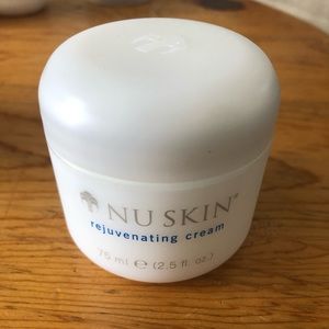 NuSkin Rejuvenating Cream